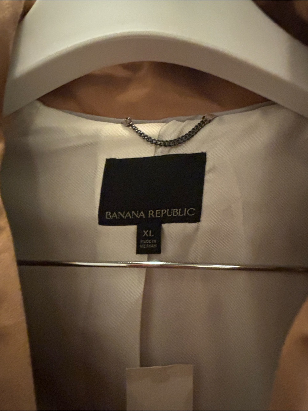 Banana Republic Tan Trench Coat with Tie Belt - Picture 3 of 9